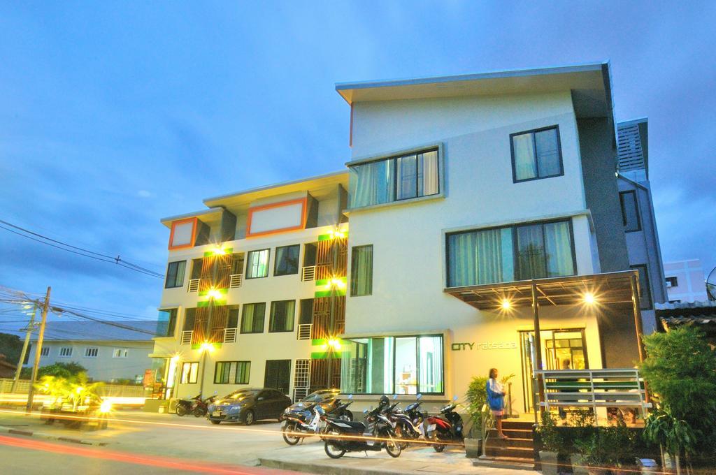 City Ratsada Apartment Lampang Exterior foto